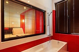 A bathroom at Villa Dryanovo