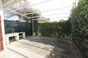 A garden outside Borso D'Este 4