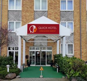 Gallery image of Quality Hotel Dresden 24H Self Check-in in Kesselsdorf +22 photos