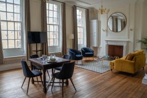 Gallery image of Charrington House in London