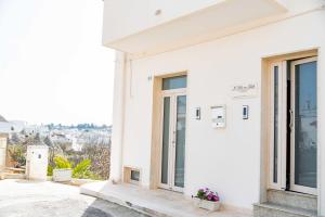 The building in which a panziókat is located
