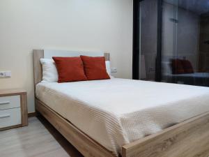 Ένα ή περισσότερα κρεβάτια σε δωμάτιο στο Lamegos Guesthouse II +31 φωτογραφίες