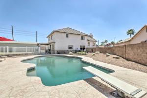 Gallery image of Gilbert Apartment with Grill, Fire Pit and Pool Access in Gilbert