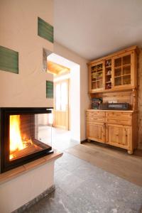A cozinha ou kitchenette de Alpengasthof Karalm