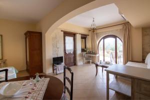 Posteľ alebo postele v izbe v ubytovaní Kritamos Villa & Apartments