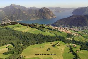 Gallery image of Panorama Verde Lago - Mountain Lake Iseo Hospitality in Bossico