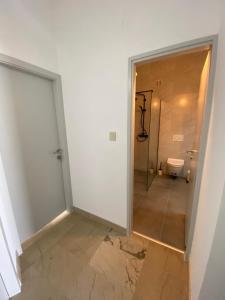 Ένα μπάνιο στο Maritom Apartments