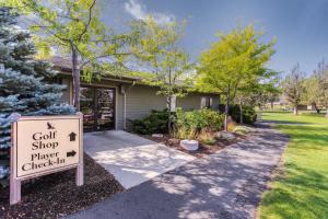 Gallery image of Eagle Crest in Redmond