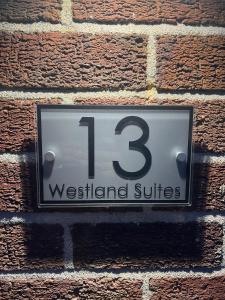 Gallery image of Westland Suites - Stylish, Modern, Elegant, Central Apartments A in Derry Londonderry