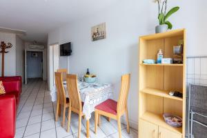 Kuchyňa alebo kuchynka v ubytovaní Apartment Astrid