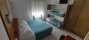 Φωτογραφία από το άλμπουμ του HOTEL OTELLO σε Punta Marina +103 φωτογραφίες