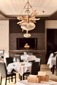 Restaurace v ubytování Hôtel Restaurant La Charrue