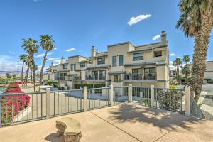 Gallery image of Bullhead City Condo with Direct River Access! in Bullhead City