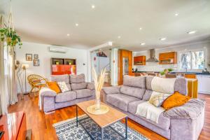 Kuchyňa alebo kuchynka v ubytovaní Villa Playa Esperanza, Pool Heizung, 7 Gäste