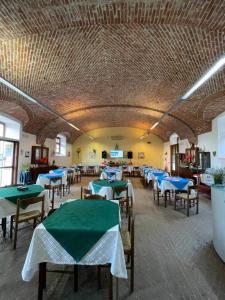 ห้องอาหารหรือที่รับประทานอาหารของ Foresteria La Rubbianetta