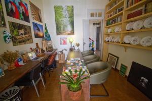 Uma área de estar em Guanaaní Hostel