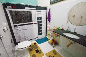 Um banheiro em Guanaaní Hostel