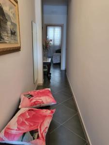 Posteľ alebo postele v izbe v ubytovaní Casa vacanza lifra 2