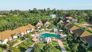 Bazén v ubytování RiverTree Villa & Resort nebo v jeho okolí