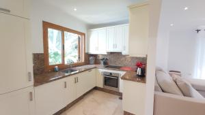 Zdjęcie z galerii obiektu Del Parque Flats Le Village Marbella Golf w Marbelli