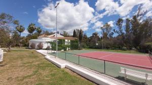 Zdjęcie z galerii obiektu Del Parque Flats Le Village Marbella Golf w Marbelli