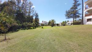 Zdjęcie z galerii obiektu Del Parque Flats Le Village Marbella Golf w Marbelli
