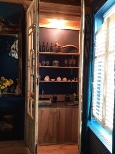 A kitchen or kitchenette at Sint Andries Suites