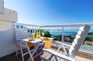 Balkón alebo terasa v ubytovaní Apartments Knego