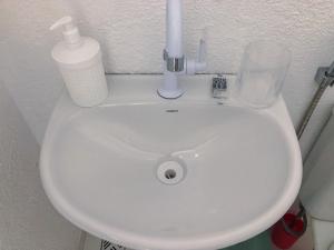 Ảnh trong thư viện ảnh của Kalug - Suíte individual com WI-FI 200mbps em condomínio fechado na Praia do sul ở Ilhéus