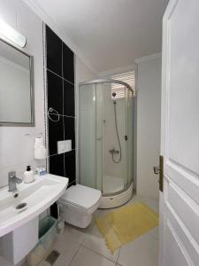 Koupelna v ubytování Arden Hotel