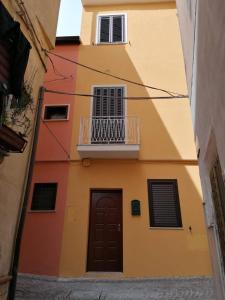 The building in which a panziókat is located