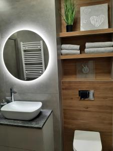 Kúpeľňa v ubytovaní Apartament pod Szyndzielnią, Dębowiec