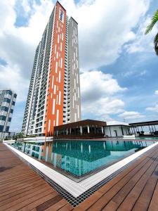 Бассейн в Grand Meritus Homestay @Penang или поблизости