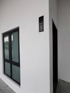 Fotografie z fotogalerie ubytování C0509 MUJI STYLE STUDIO Almas 100mbps Pool View Netflix By STAY v destinaci Nusajaya