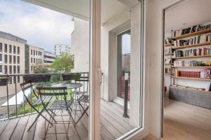 Photo de la galerie de l'établissement En plein coeur de ville, bel appartement pour cinq personnes, à Nantes