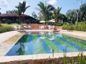 Bazén v ubytování Casa de Campo Sao Paulo nebo v jeho okolí