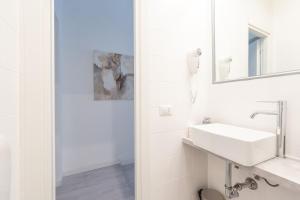 Koupelna v ubytování White Gioberti Guesthouse