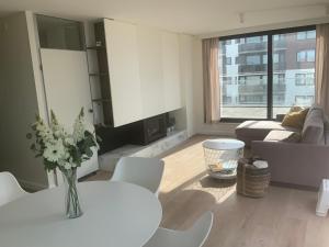 A seating area at Sea View Penthouse