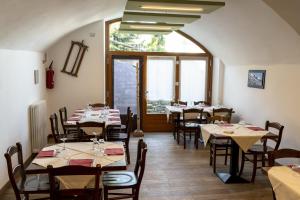 En restaurant eller et andet spisested på Agriturismo Ortesida