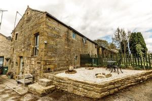 Gallery image of GABLE COTTAGE - One Bed Cottage Close to Holmfirth and the Peak District in Hepworth