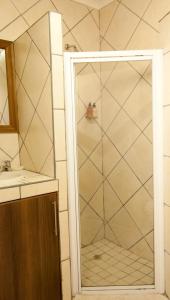 Koupelna v ubytování Overmeer Guest House