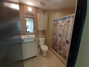 Ett badrum på Apartamento en Playa Blanca - PANAMÁ