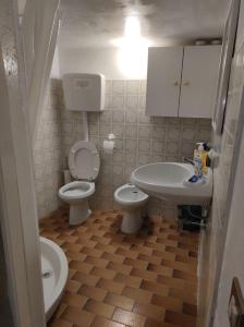 A bathroom at La Casa di Agnese