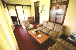Χώρος καθιστικού στο Bandarawela Hotel