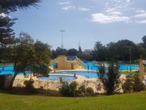 The swimming pool at or close to La Bonita - Benalmadena