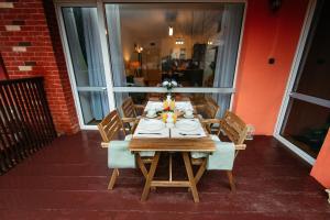 Imagine din galeria proprietății Home & Garden with stunning view în Sinaia