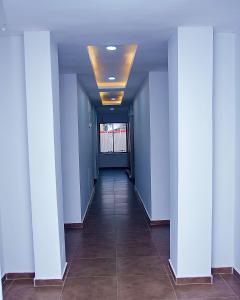 Gambar di galeri bagi Hotel Capitol di Ikeja