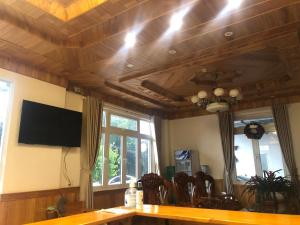 TV a/nebo společenská místnost v ubytování Spring Hotel