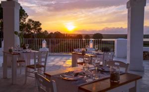 Ein Balkon oder eine Terrasse in der Unterkunft Baglioni Masseria Muzza Resort & Spa