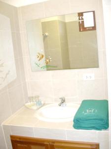 Koupelna v ubytování Charming Apartment in Tambon Bo Put, 47 m², shared pool